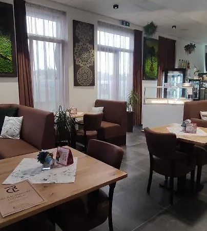 U Ludmily - -farmarska Predajna Appartement *
