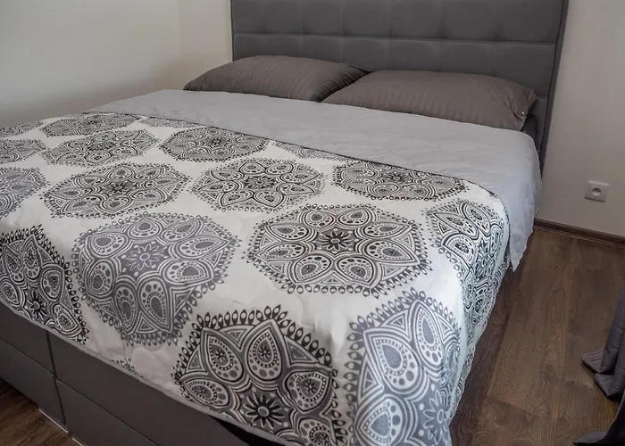 Relaxcentrum Ludmila 아파트 *